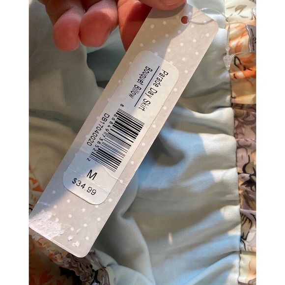 NWT DE Collection Parade Day Shark Hem Skirt Medium Bouquet Billow MSRP $34.99 - Picture 4 of 7